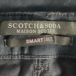 NWOT Scotch & Soda Women’s Dark Navy Blue Jeans with zipper detail at ankles